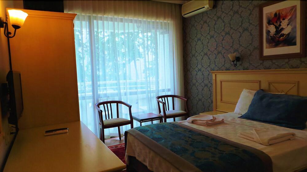 Intermar Hotel Marmaris Esterno foto