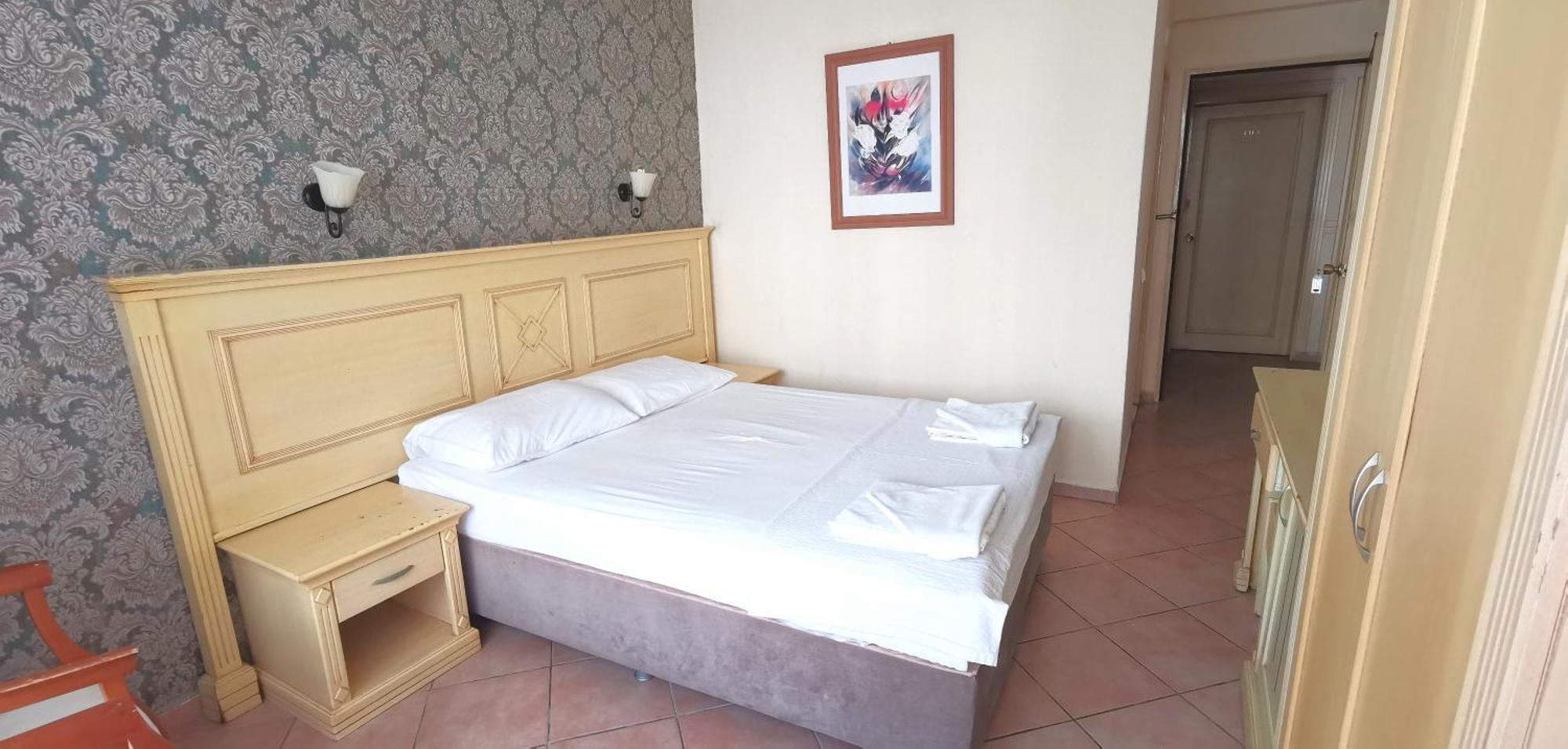 Intermar Hotel Marmaris Esterno foto